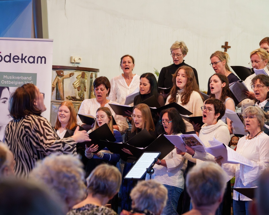 Klicken um zu vergrößern Sing & Connect